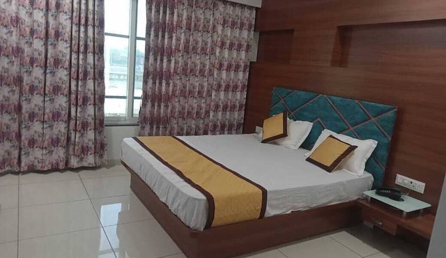 Hotel Empire