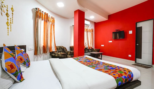 Fabexpress Sai Lodging