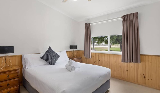 Shoalhaven Heads Village