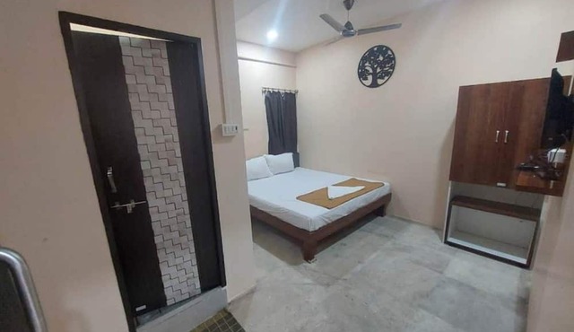 iROOMZ City Lite Lodge