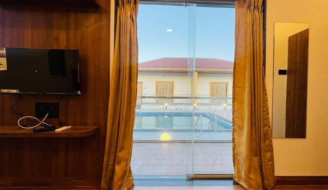 Hotel Amrai 69