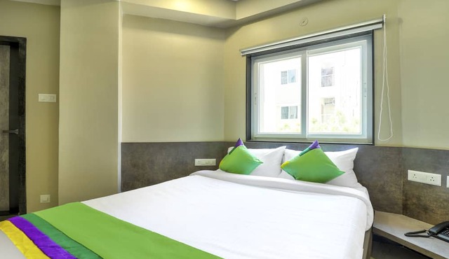 Treebo Sriz Cozy Seethamadhara