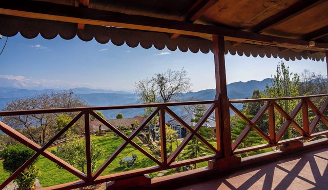 Chevron Eco Lodge