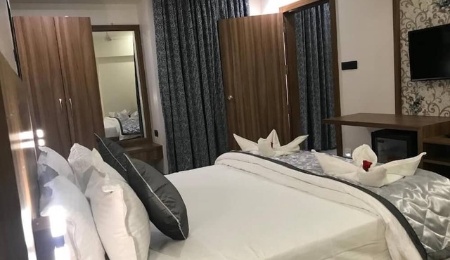 Kyriad Hotel Solapur