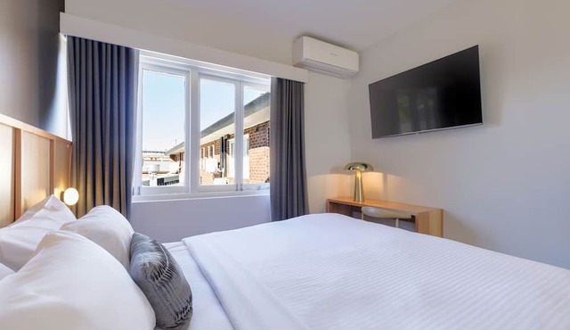 Kingsgrove Hotel