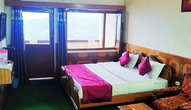 Mountain View Hotel Tribhuwan Ranikhet