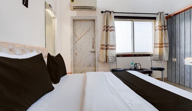 Deluxe With Twin Bed Kaveri Executive Lodging