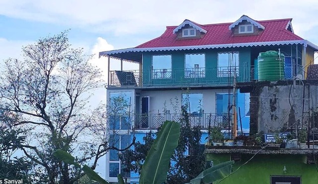 TEA NEST CAFE ND HOMESTAY