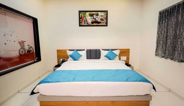 Hotel The Premier Somnath