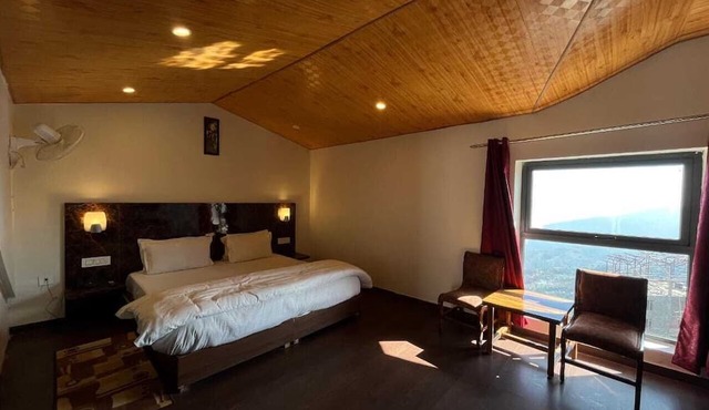 Carom The Castle Resort Fagu Shimla
