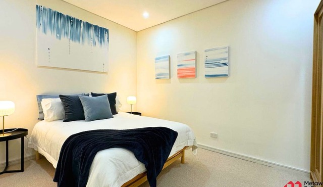 Metawisebnb 2BR Industrial Charm in Petersham