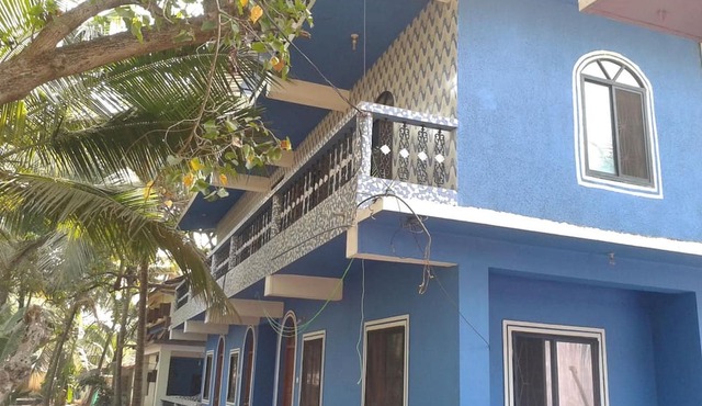 Romaldo Guest House