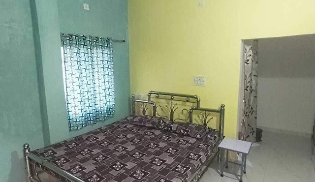 Om Guest House