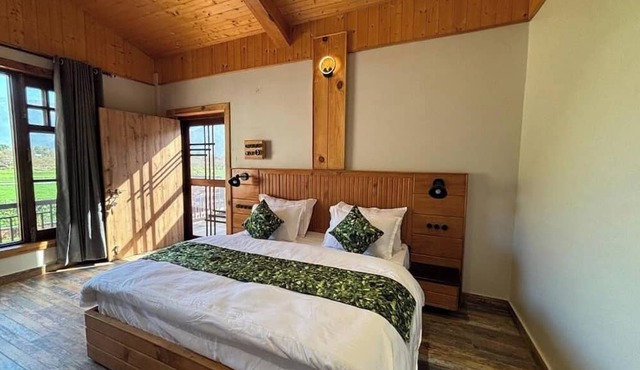 Vanhills-Luxury Home Stay in Jim Corbett