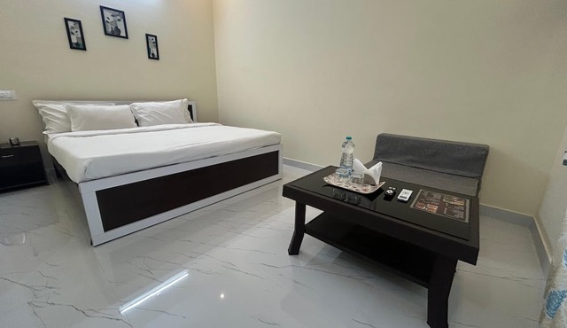 Sriram Guest House