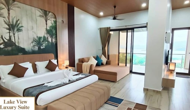 Astoria Lagoon Resort