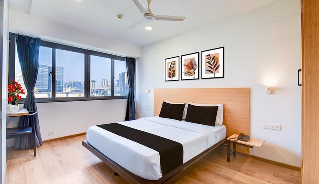 Cozy Deluxe Stays at Balewadi Pune