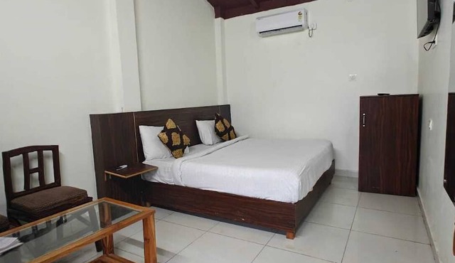 Corbett Sunrise India Homestay By Eiyuu Hotels