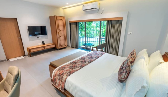 Kings Kraft River Side Resort