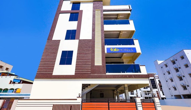 FabExpress New Balaji Home Stay