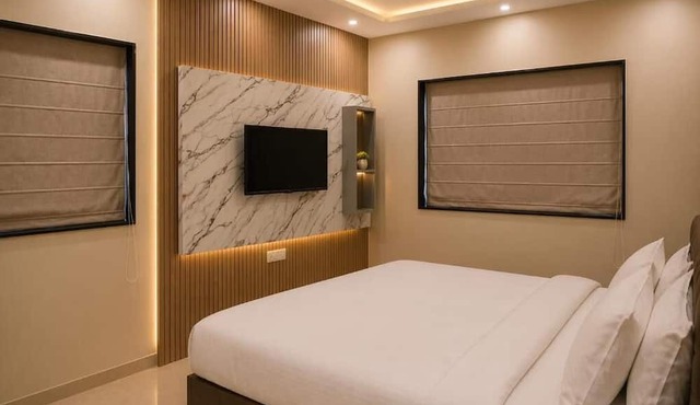 HOTEL VEERATN