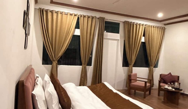 Jawai Mount Town