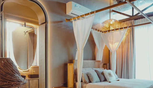 ELIVAAS Privé Bali Bay Exclusive Resort