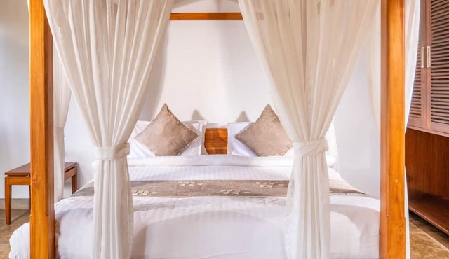 Cascade Villa by Z Vacations