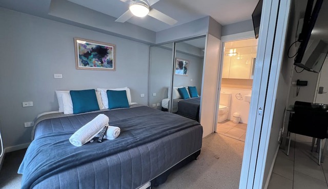 One Bedroom Apartment