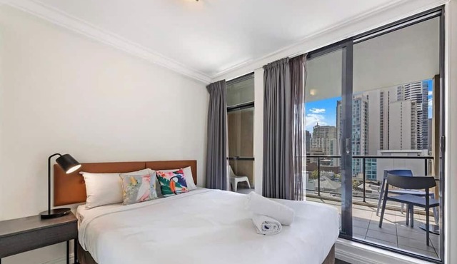 KozyGuru | Haymarket | High Level 2B APT 16
