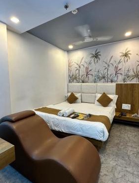 Hotel secure inn kadodara road