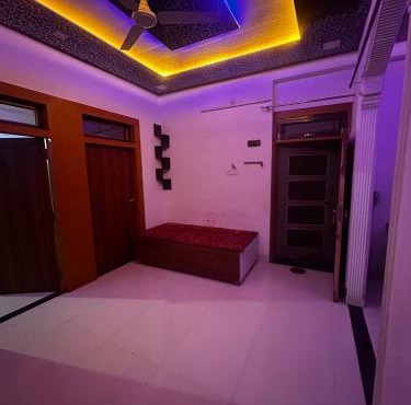 Saavi Homestay