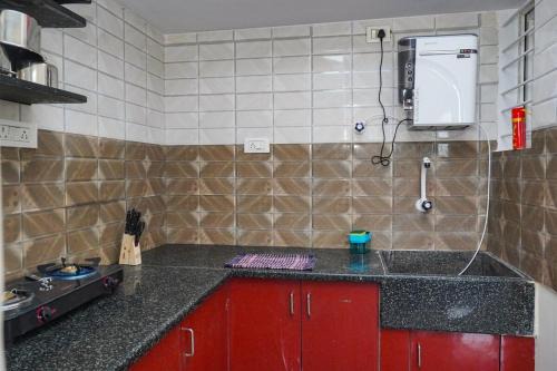 Cozy 1bhk 2km From Hosa Road Metro 201