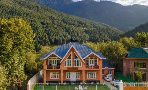 Gaash Cottages