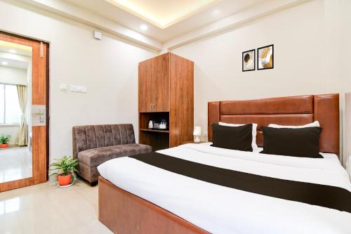 Super Townhouse Kaikhali Near Airport