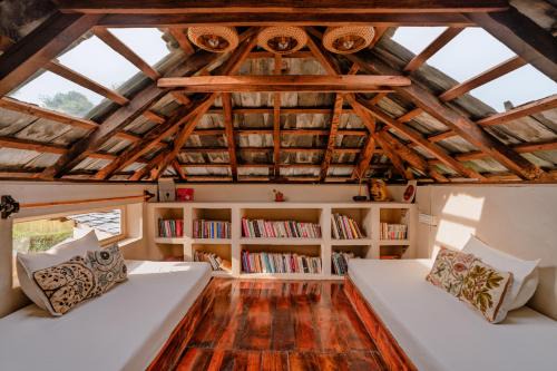 The Attic Library by AVVAs Stays