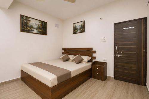 GOA Studios and Apartments