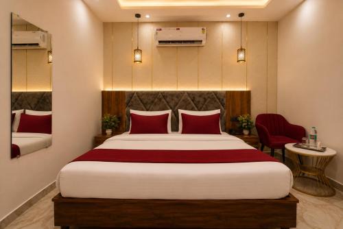 Hotel The RG Grand Inn Near Chandigarh Railway Station