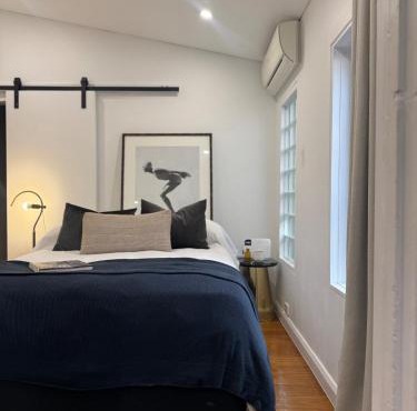 Stylish Sydney City Suite Humble-Business friendly