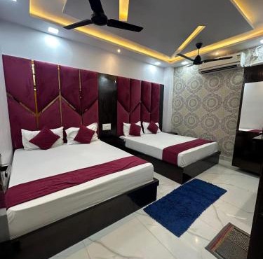 Peepal Tree Hotel & Banquet