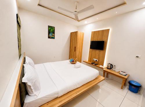 Nova Yashraj Hotel
