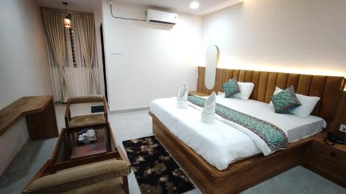 hotel shivam comfort
