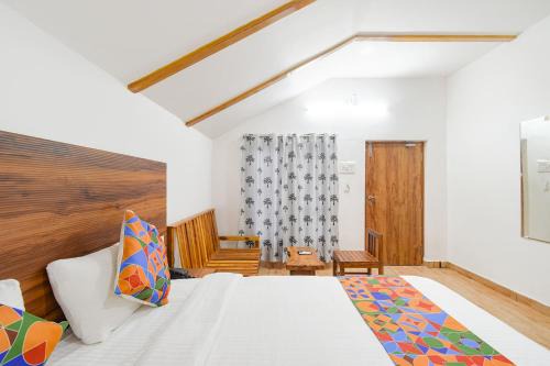 FabHotel Sunshine