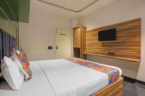 FabHotel Dukes Plaza