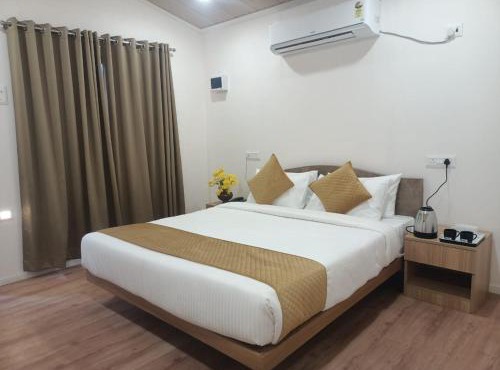 Bijaspur Royale Tree Resort