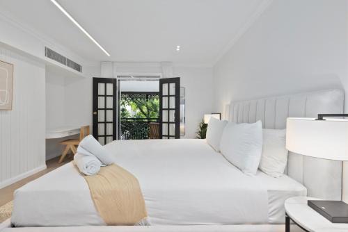 5BR Terrace House, Rooftop Spa & Amazing City View