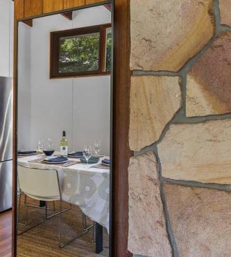 Forest Trails Escape - Bushland Serenity near Beach