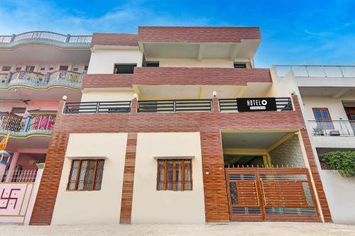 Hotel O Sudhirpur near Phonix Hospital