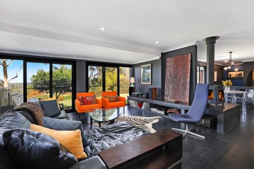 Home On The Hill- Bowral