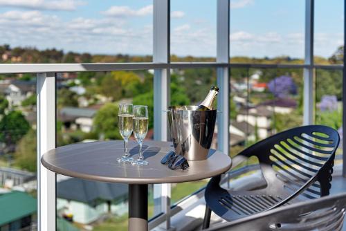 Littomore Suites Kingswood